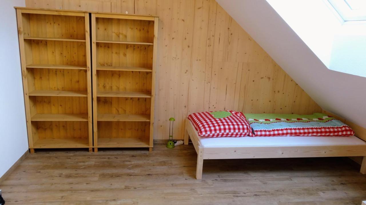 Baumkrone Im Happy Allgaeu - 2-Stoeckige Wohnung Mit Wohnnetz Leutkirch im Allgäu Eksteriør bilde